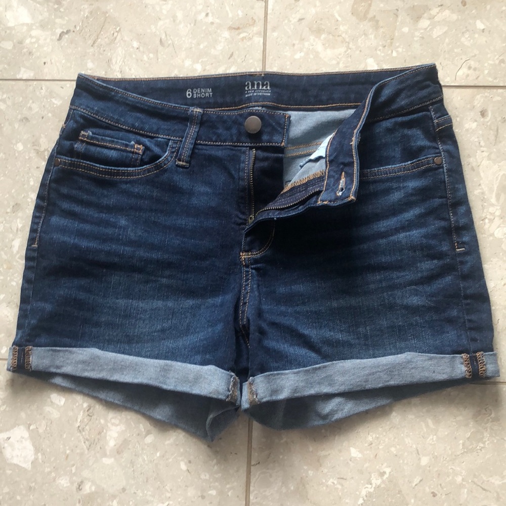 EUC a.n.a Denim Short A New Approach